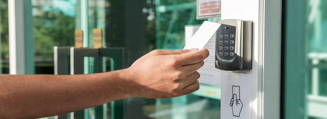 Custom Access Control Systems for Businesses in Riverbend, ON